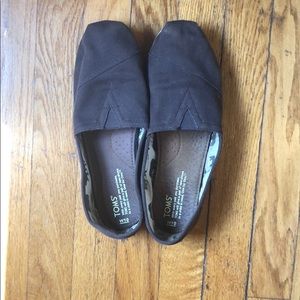 Women’s Toms